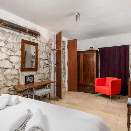 House Cave Romana * Pula