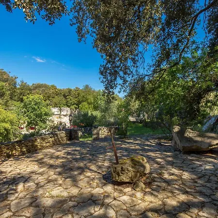 House Cave Romana Holiday home