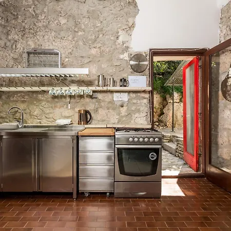 House Cave Romana Holiday home *