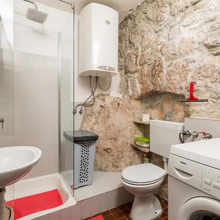 House Cave Romana Holiday home