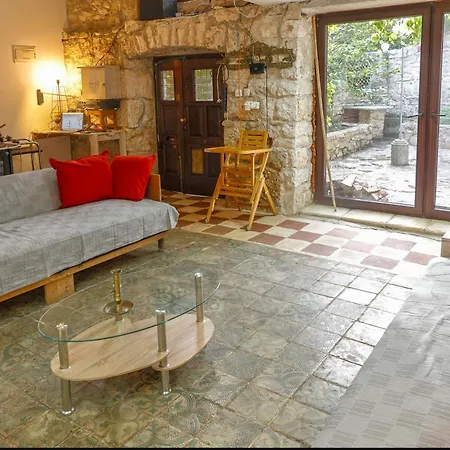 Holiday home House Cave Romana *