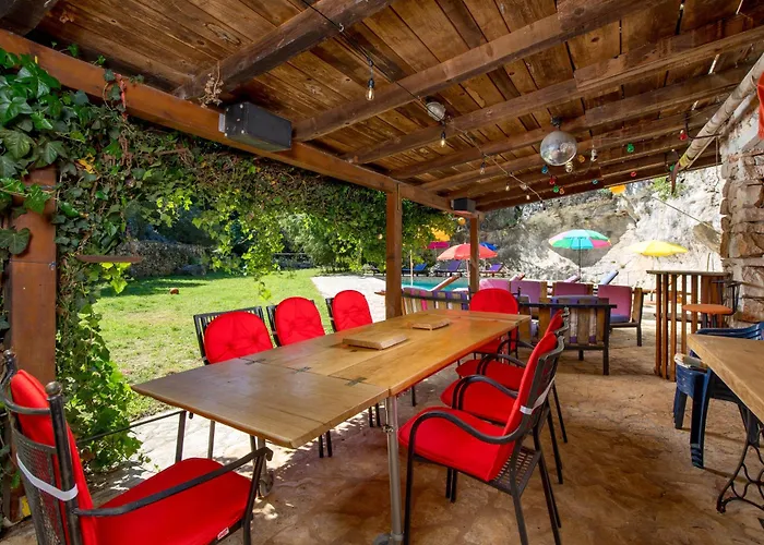 Cave Romana Feriehus *