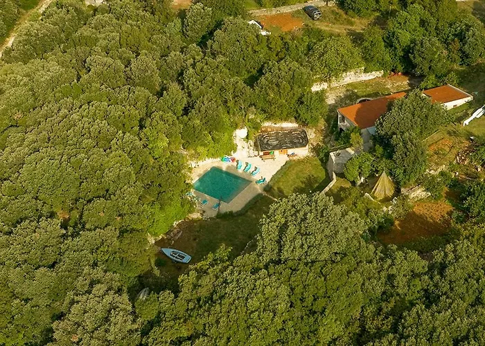 Feriehus Cave Romana