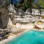Nyaraló House Cave Romana Póla